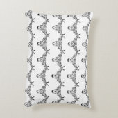 白黒の部族牛 アクセントクッション (裏面(縦))