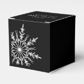 白黒の雪片の冬の結婚式 フェイバーボックス (正面サイド)