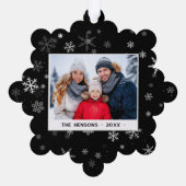 白黒の雪片メリークリスマスフォト オーナメントカード (裏面)