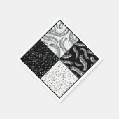 白黒の音楽ノートのパターンのナプキン スタンダードカクテルナプキン (角)