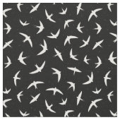 白黒の鳥の飛んでいるパターン ファブリック (クローズアップ)