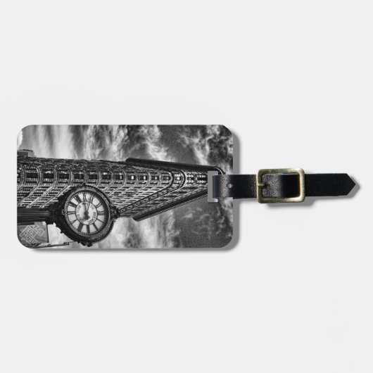 白黒のFlatironの建物そして時計 ラゲッジタグ (正面横)