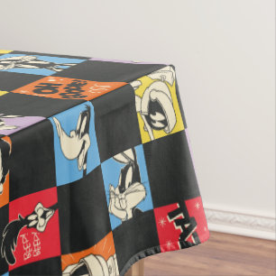 白黒のLOONEY TUNES™に入ったカラフル市松模様に テーブルクロス