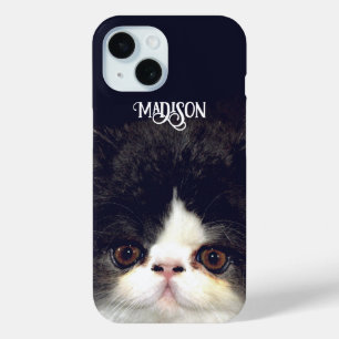 白黒ふわふわの子猫 iPhone 15ケース