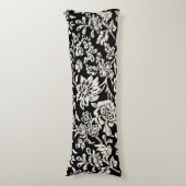 白黒アイボリーファームハウスフローラルパターン ボディピロー (正面縦)