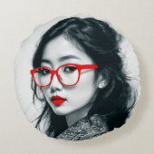 白黒アジアンレディポートレート赤い唇とガラス ラウンドクッション (裏面)