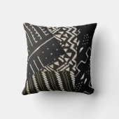 白黒アフリカのモチーフ クッション (裏面)
