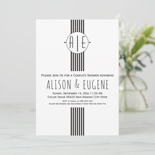 白黒イニシャルの結婚カップルのシャワー 招待状 (スタンド正面)