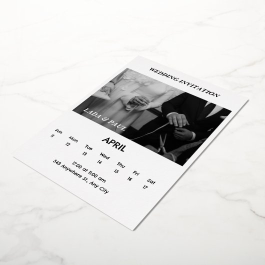 白黒エレガントな結婚式招待状 箔招待状 (回転した状態)