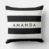 白黒エレガントのストライプ-名前をカスタマイズ クッション (裏面)