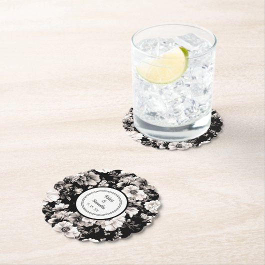 白黒エレガントバラ結婚の蝋燭 ペーパーコースター (インサイチュ)