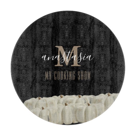 白黒エレガントパンプキンモノグラムラウンド カッティングボード (正面)