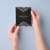 白黒エレガントヴィンテージフローラオーナメント チラシ (手)