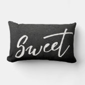白黒エレガント甘デザイン ランバークッション (正面)