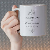 白黒エレガント葉ウェディングズ名日付 コーヒーマグカップ