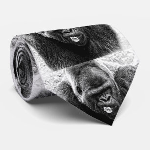 白黒オスの低地のSilverbackのゴリラ ネクタイ