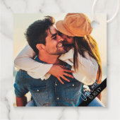 白黒カジュアルの結婚写真 フェイバータグ (裏面)