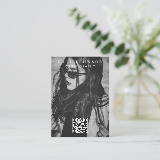 白黒カスタム写真テンプレート 名刺 (スタンド正面)