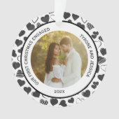 白黒カップル初めてのクリスマス 婚約した オーナメント (正面)