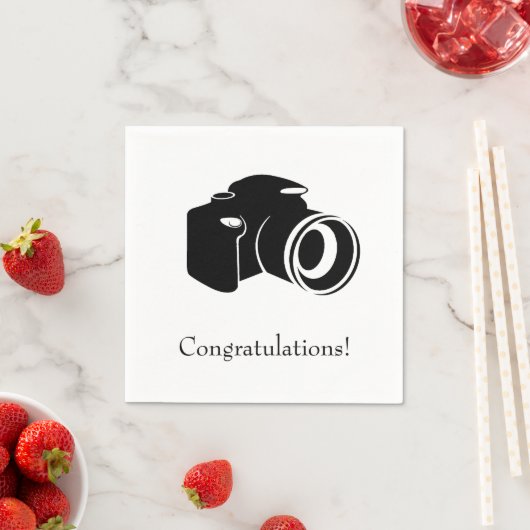 白黒カメラおめでとうございます スタンダードカクテルナプキン (インサイチュ)