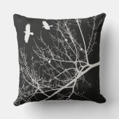 白黒カラスと木のシルエット クッション (裏面)