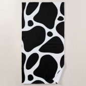 白黒キリン模様 ビーチタオル (正面)