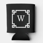 白黒ギリシャ鍵フレーム#2イニシャルモノグラム 缶クーラー (裏面)