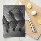 白黒クローズアップ野球 キッチンタオル (四つ折り)