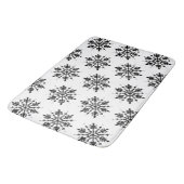 白黒グラフィックミニマルスノーフレーク バスマット (アングル)