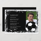 白黒グランジなサッカーの卒業 招待状 (正面/裏面)