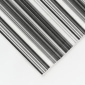 白黒グレーストライプのパターン フリースブランケット (角)