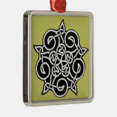 白黒ケルト結び目模様 メタルオーナメント (右)
