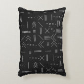 白黒ゴージャスモダンな幾何学模様 アクセントクッション (正面(垂直))