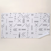 白黒ゴージャスモダンな幾何学模様 ビーチタオル (正面)