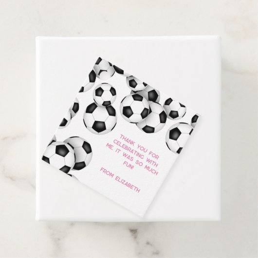 白黒サッカーボール子供の誕生日パーティー フェイバータグ (インサイチュ)