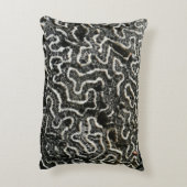 白黒サンゴII抽象芸術自然写真 アクセントクッション (裏面(縦))