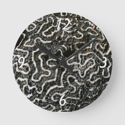白黒サンゴII抽象芸術自然写真 ラウンド壁時計 (正面)