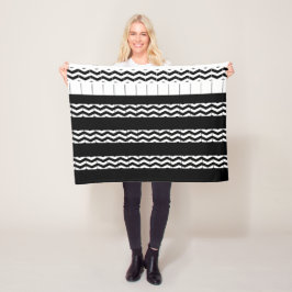白黒シェブロン フリースブランケット