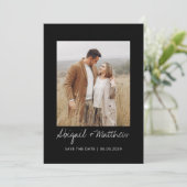 白黒シンプルの手書き日付写真を保存 招待状 (スタンド正面)