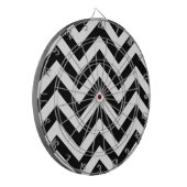 白黒ジグザグ形のシェブロンパターン ダーツボード (正面左)