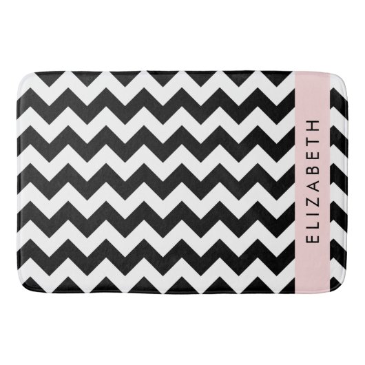 白黒ジグザグ、山形パターン、お名前 バスマット (正面)