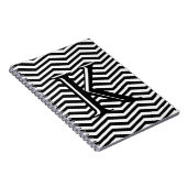 白黒スタイリッシュシェブロンストライプモノグラムカスタム ノートブック (右側)