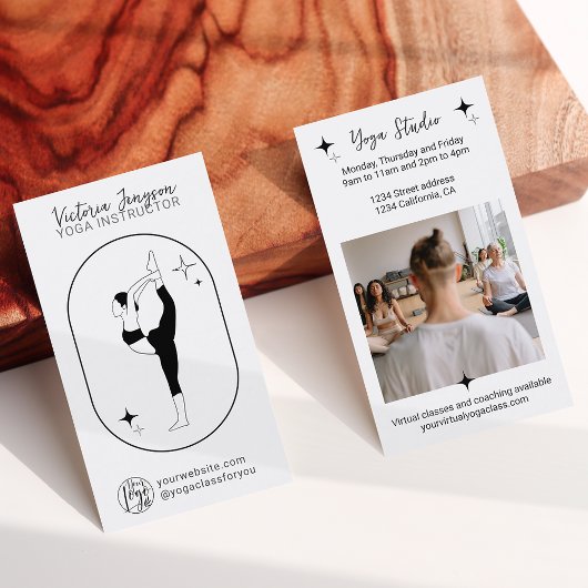 白黒スターヨガインストラクタースタジオ先生 名刺