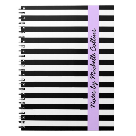 白黒ストライブ柄の紫色の名前入りな名前 ノートブック (正面)