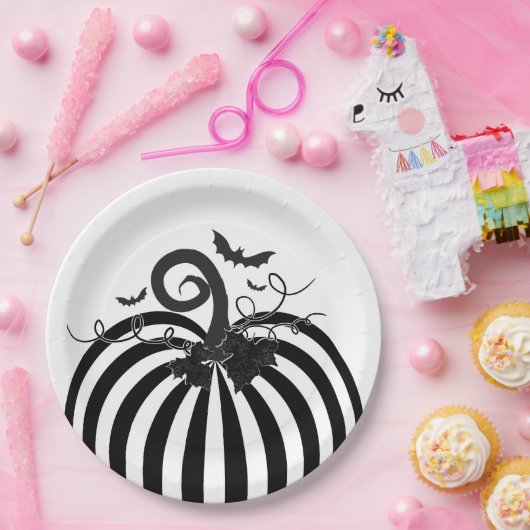 白黒ストライプのパンプキン&こうもりハローウィンパーティ ペーパープレート (パーティー)