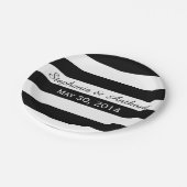 白黒ストライプの結婚の ペーパープレート (アングル)