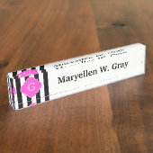 白黒ストライプ、ホットピンククローバーモノグラム デスクネームプレート