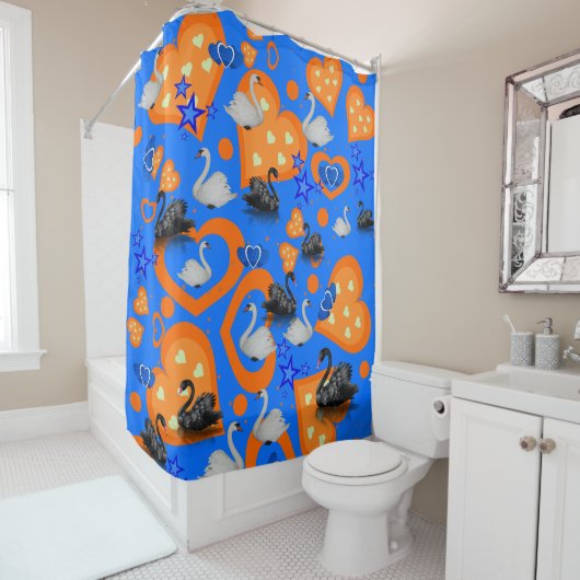 白黒スワンスオレンジハートシャワーカーテン シャワーカーテン (インサイチュ)