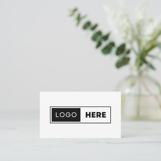 白黒ソーシャルメディアのミニマルなロゴ 名刺 (スタンド正面)