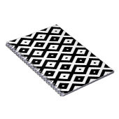 白黒ダイヤモンドパターン ノートブック (右側)